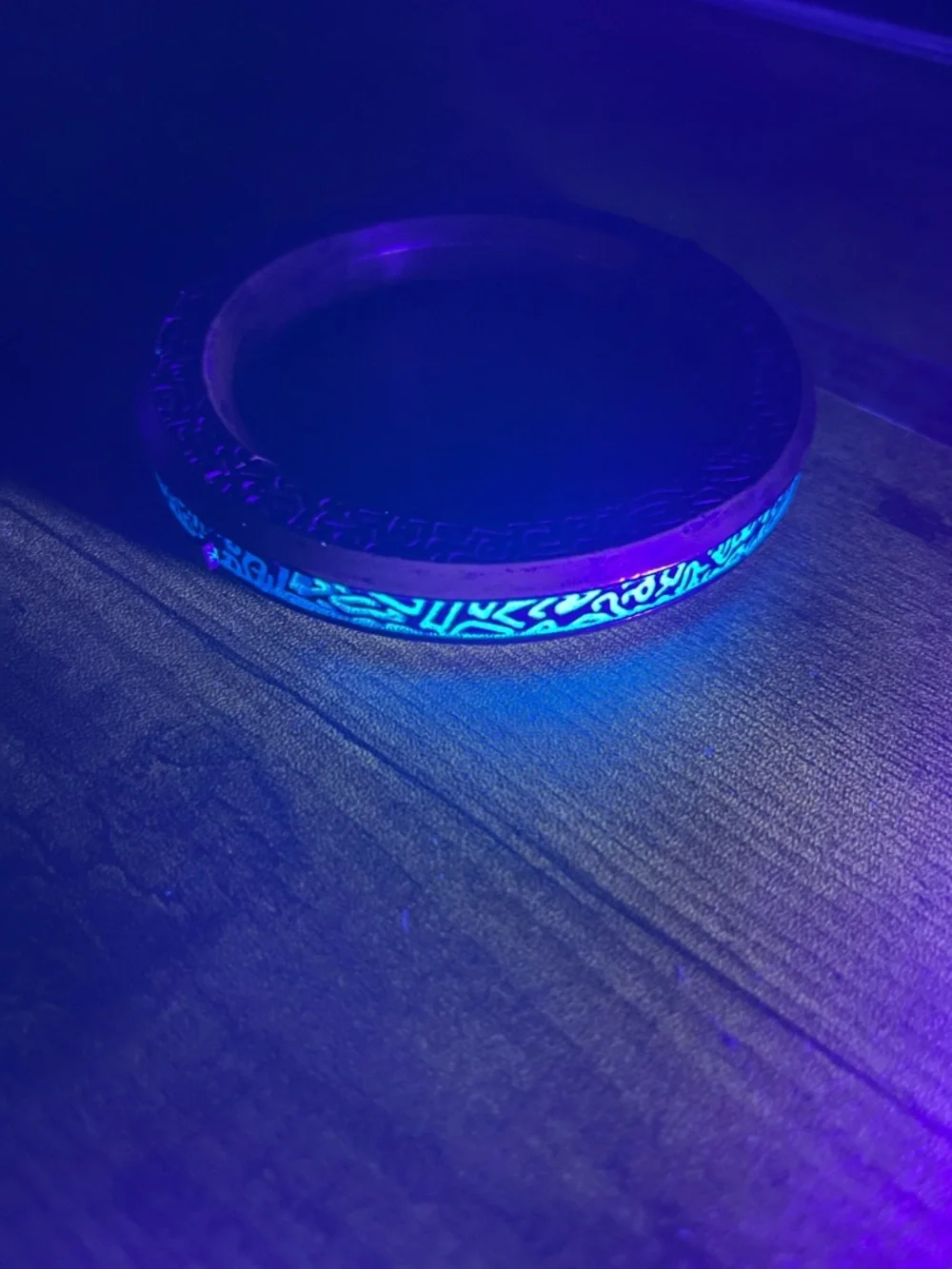 Marvel Shang-Chi glow bracelet bangle blue etched Ten Rings cosplay collectors